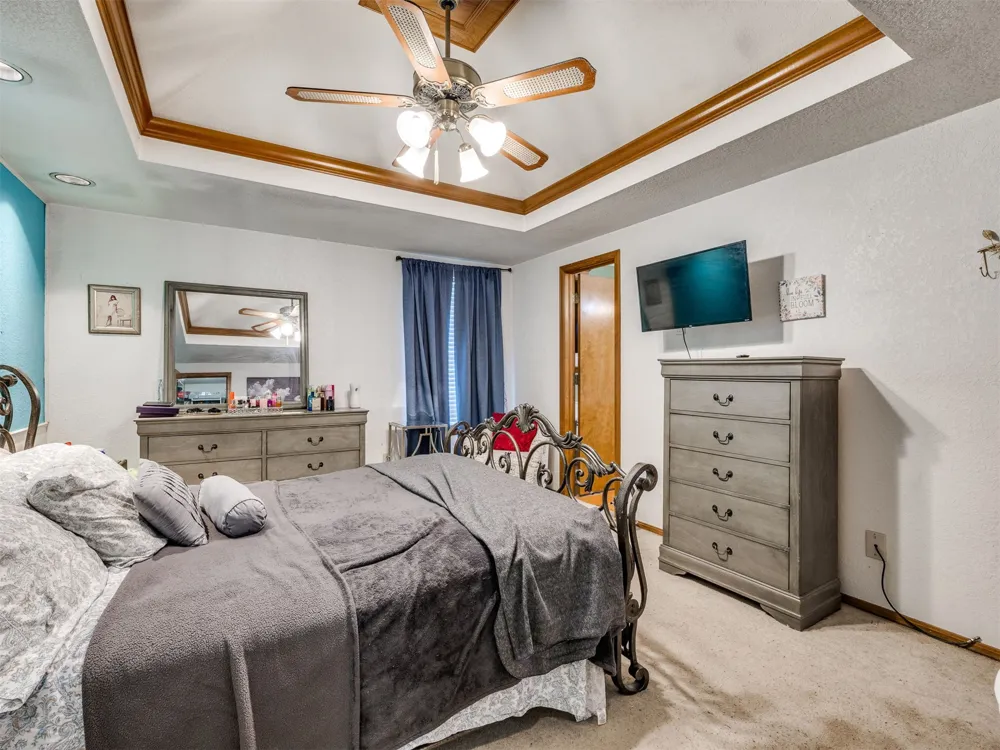 164 Fox Run Circle Jenks, OK 74037