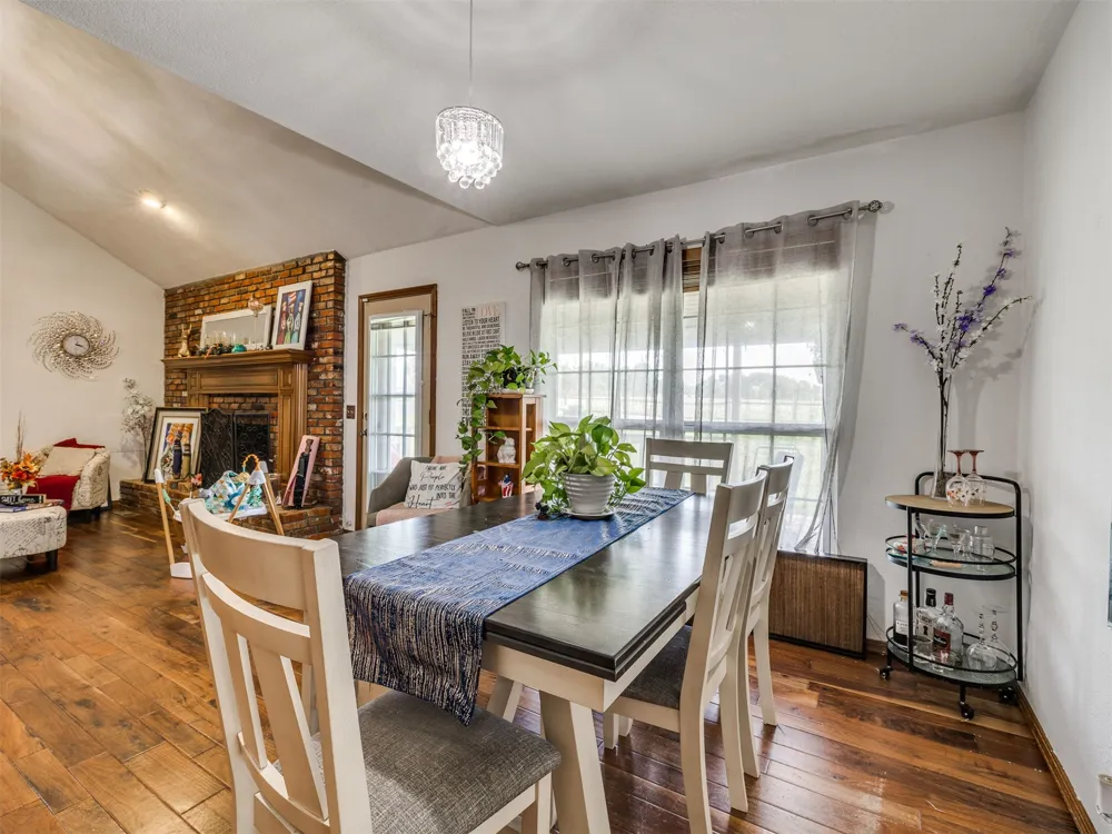 164 Fox Run Circle Jenks, OK 74037