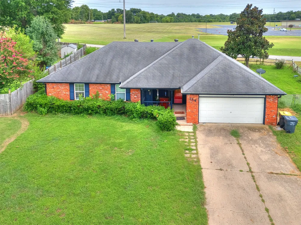 164 Fox Run Circle Jenks, OK 74037