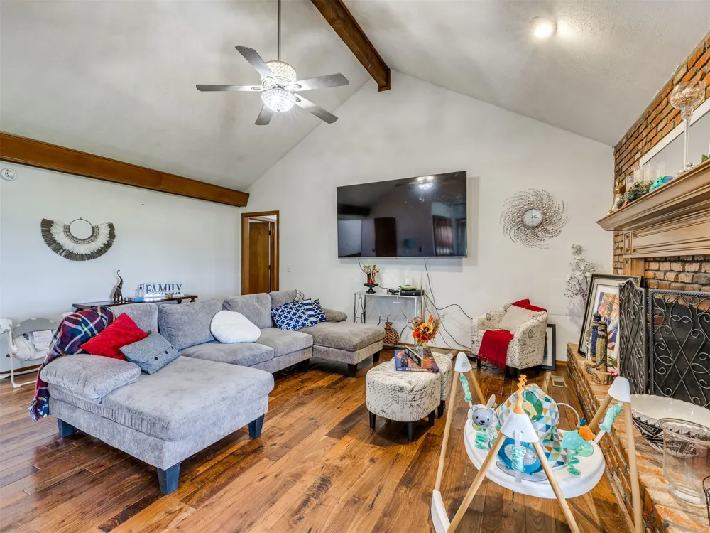 164 Fox Run Circle Jenks, OK 74037