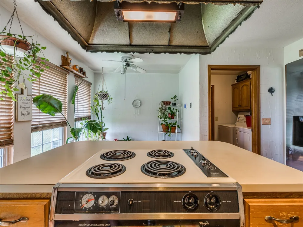 164 Fox Run Circle Jenks, OK 74037