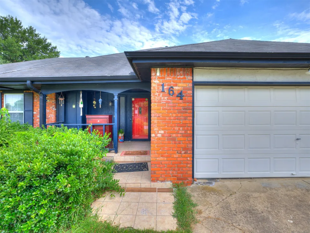 164 Fox Run Circle Jenks, OK 74037