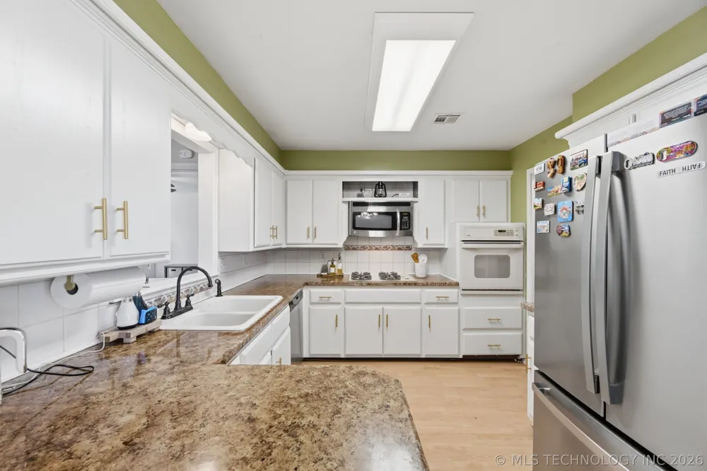 5119 Lynn Road Bartlesville, OK 74006