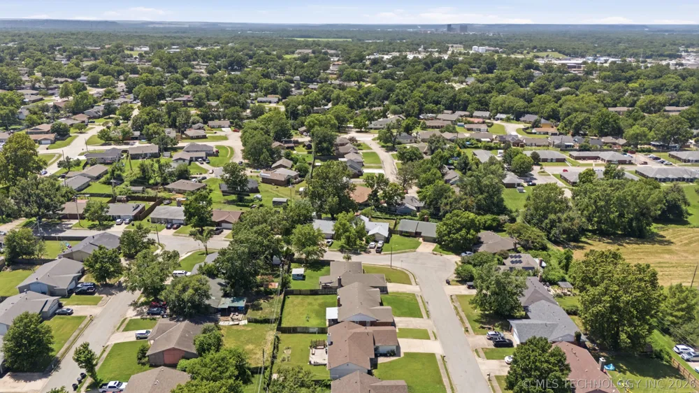 5119 Lynn Road Bartlesville, OK 74006