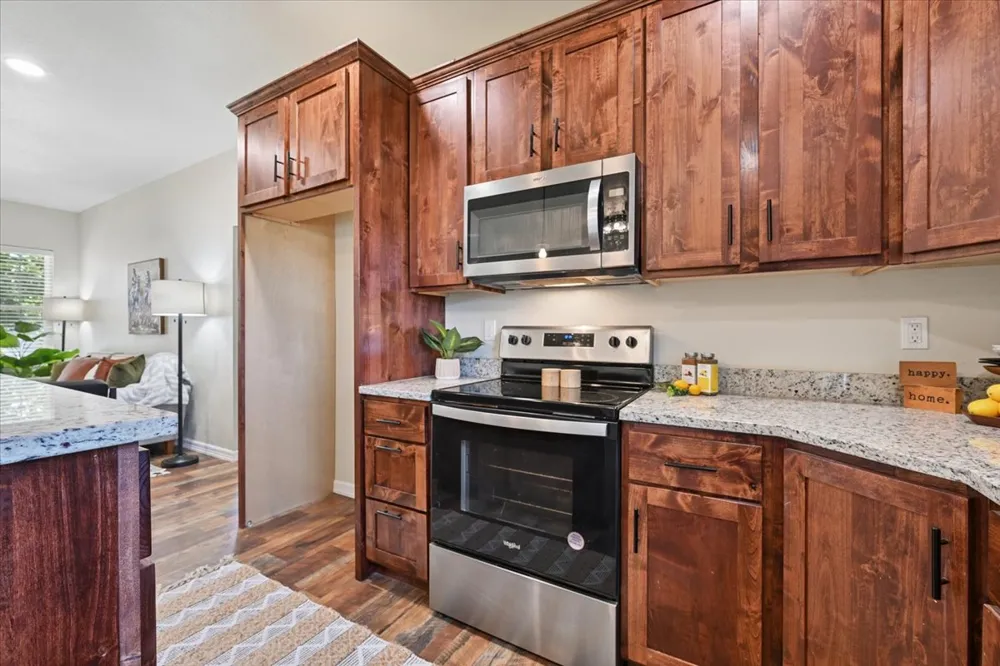 800 Grand Place Mannford, OK 74044