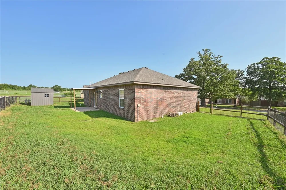 800 Grand Place Mannford, OK 74044