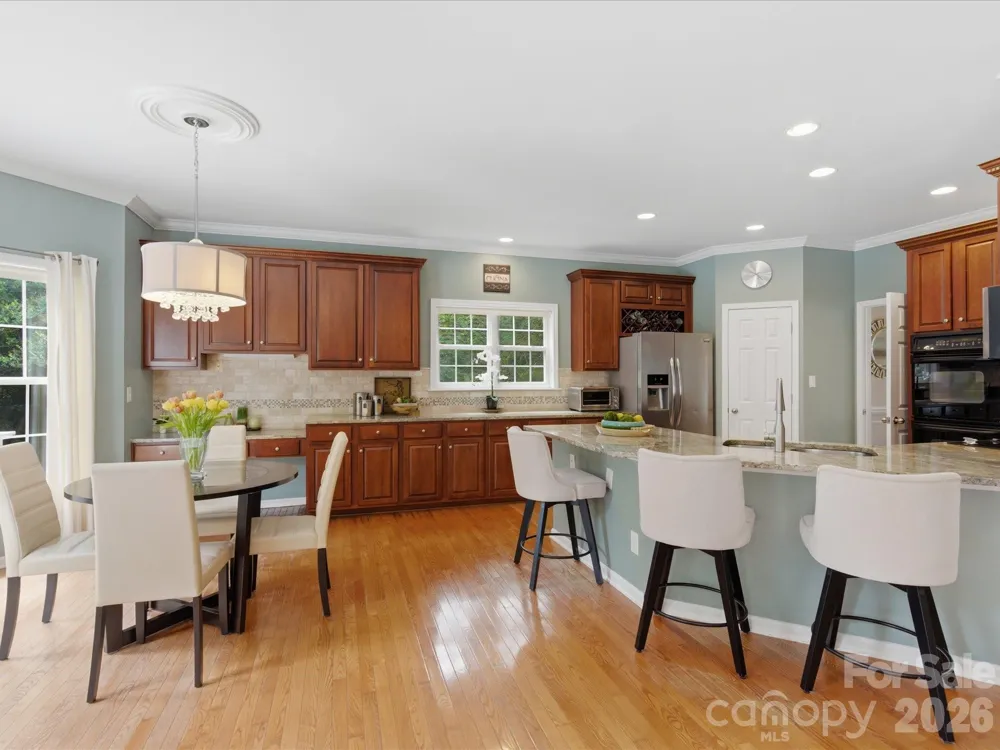 8603 Tintinhull Lane Waxhaw, NC 28173