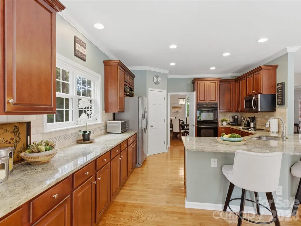 8603 Tintinhull Lane Waxhaw, NC 28173