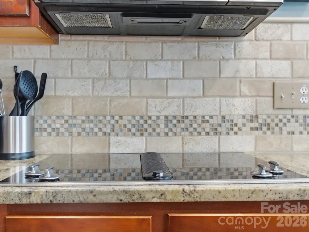 8603 Tintinhull Lane Waxhaw, NC 28173