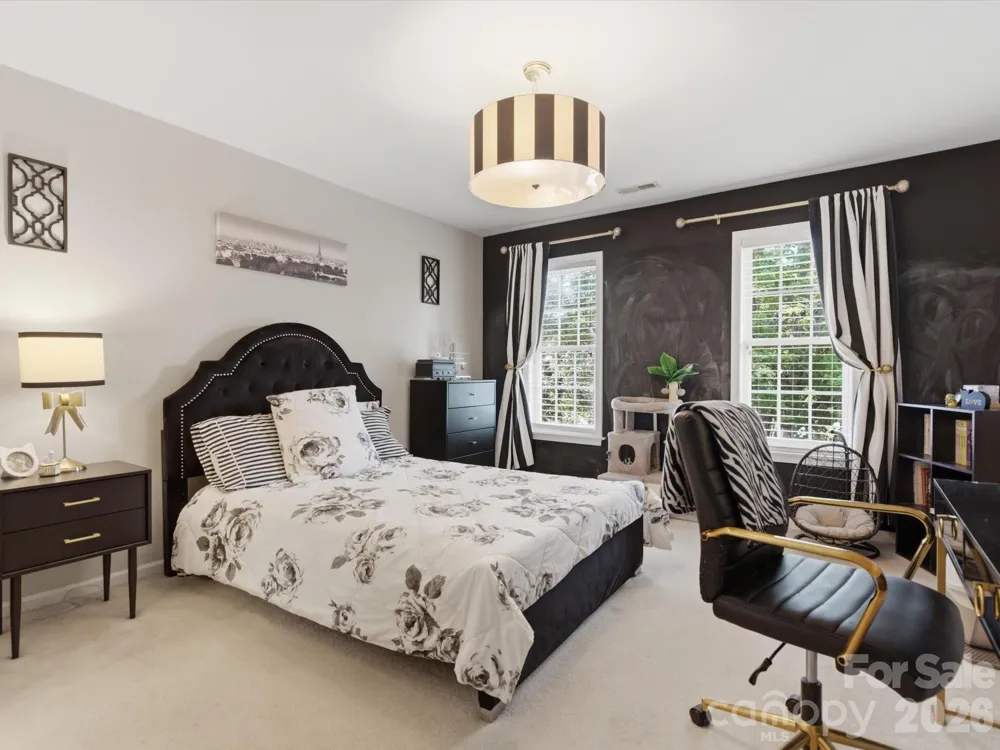 8603 Tintinhull Lane Waxhaw, NC 28173