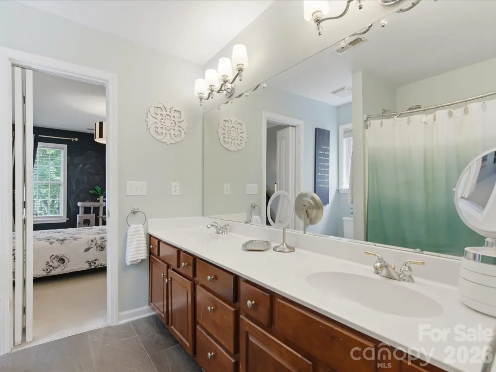 8603 Tintinhull Lane Waxhaw, NC 28173