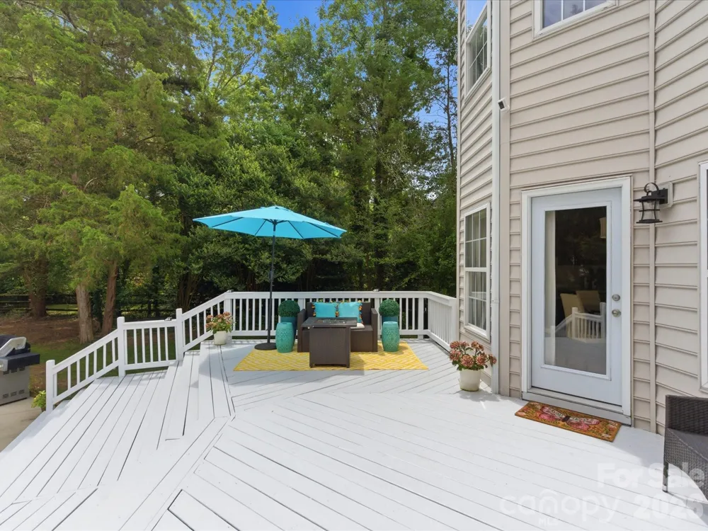 8603 Tintinhull Lane Waxhaw, NC 28173