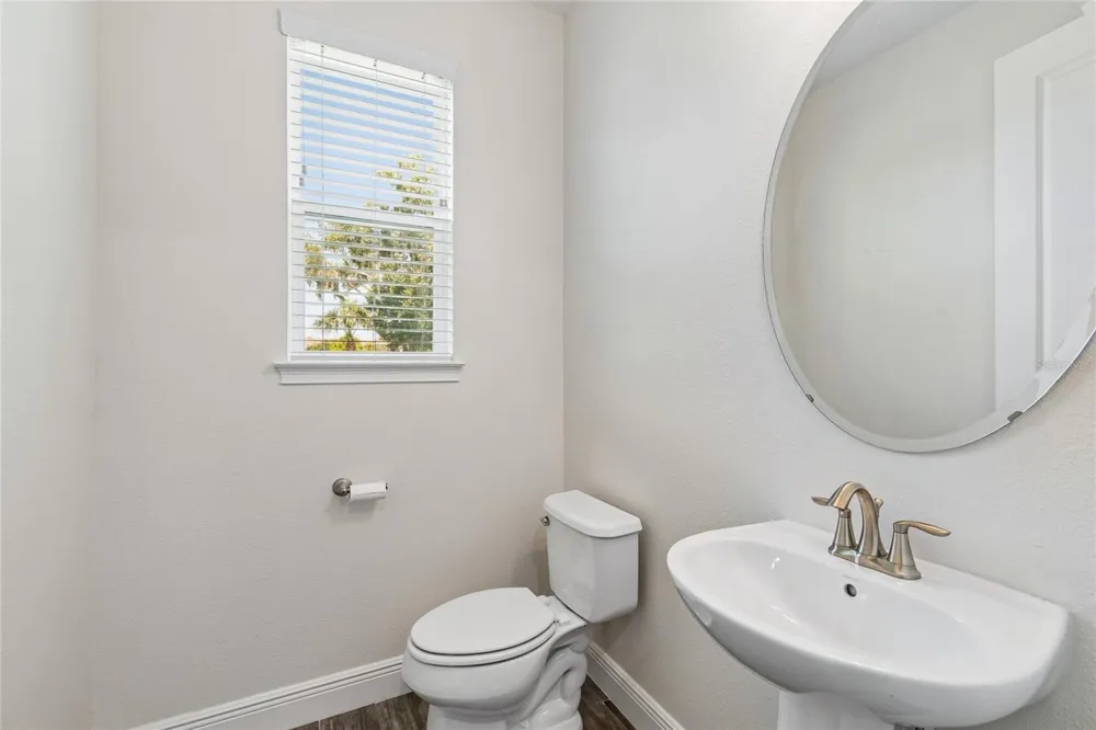 2410 ARCH AVENUE Oldsmar, FL 34677