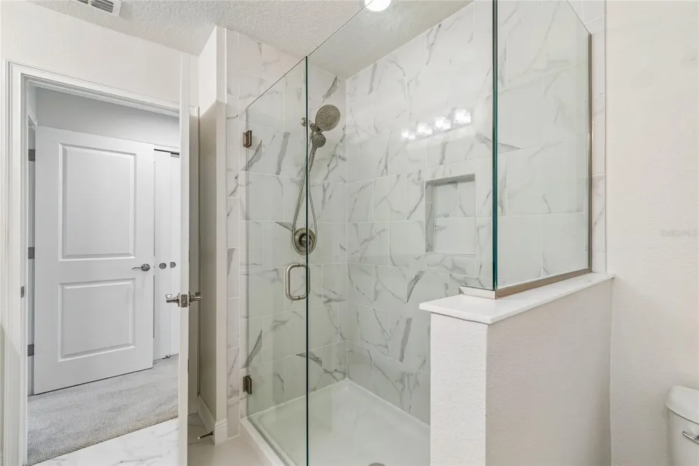 2410 ARCH AVENUE Oldsmar, FL 34677