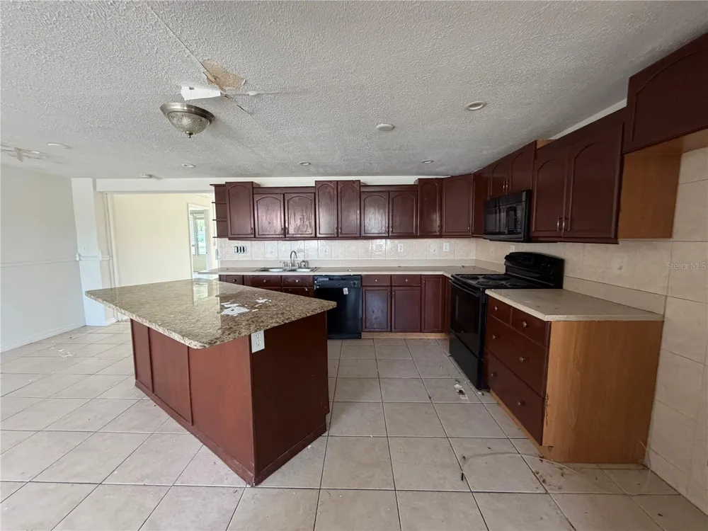 4138 STAR ISLAND DRIVE Holiday, FL 34691