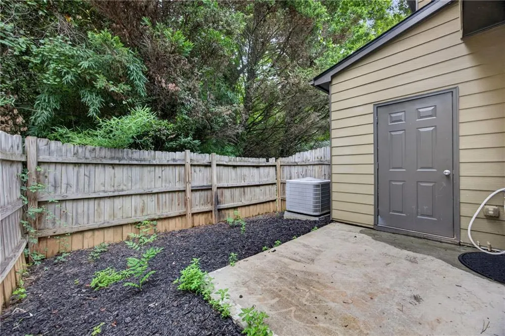 1406 Bayrose Circle East Point, GA 30344