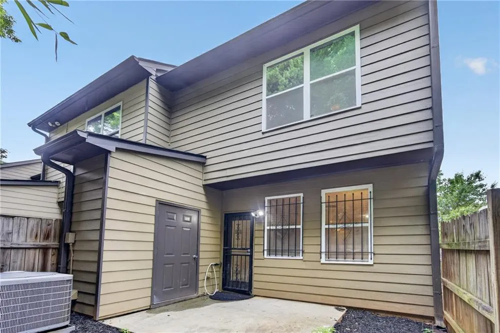 1406 Bayrose Circle East Point, GA 30344