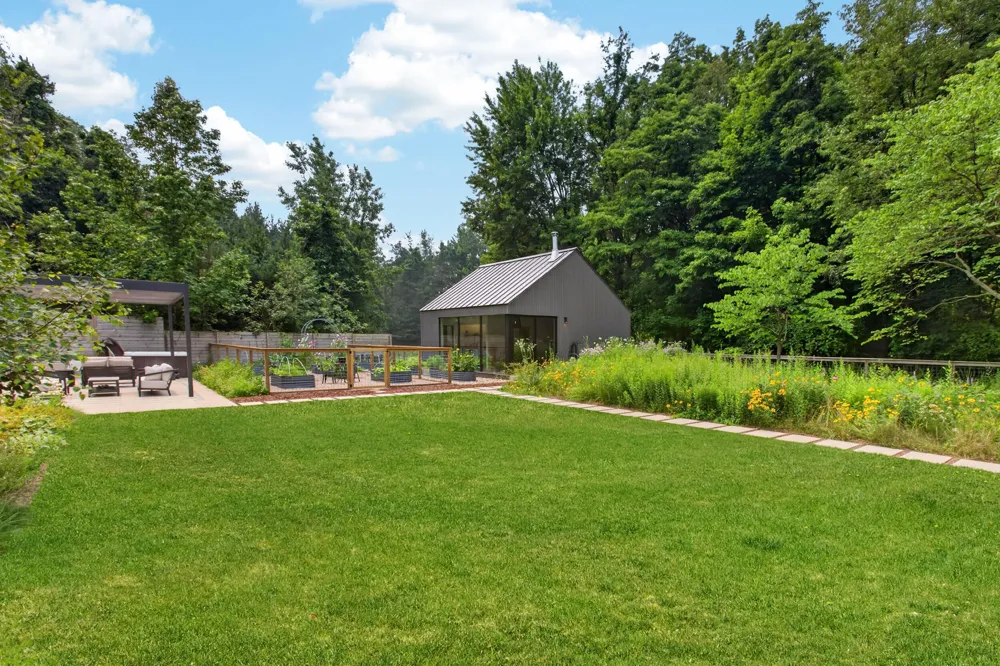 14147 Wildwood Lane Chikaming Township, MI 49115
