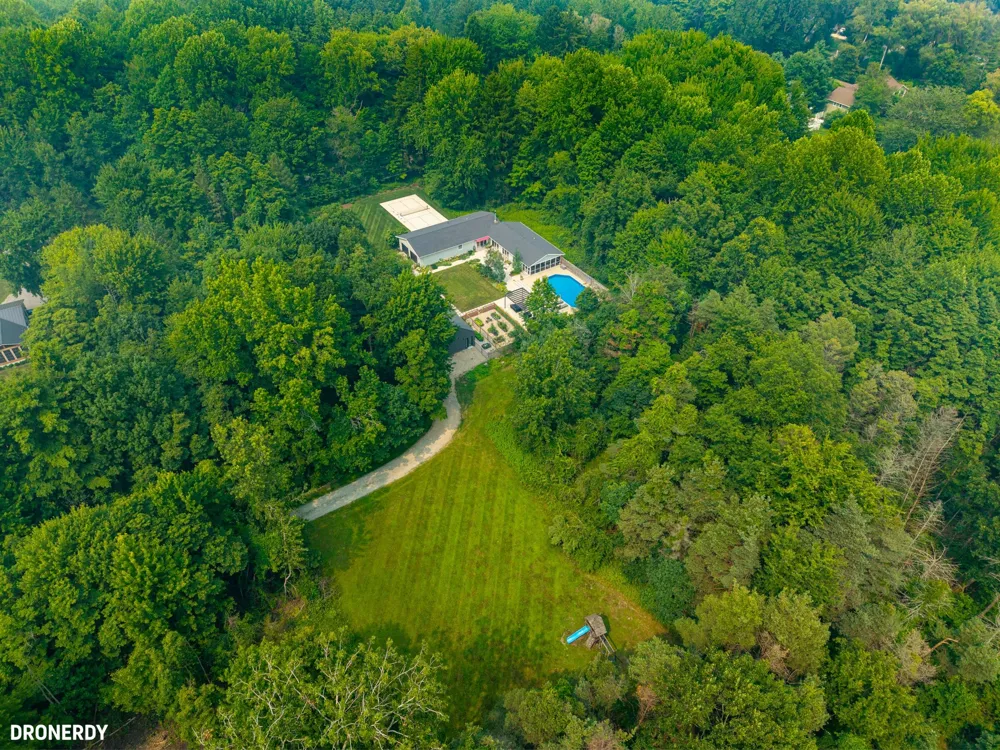 14147 Wildwood Lane Chikaming Township, MI 49115
