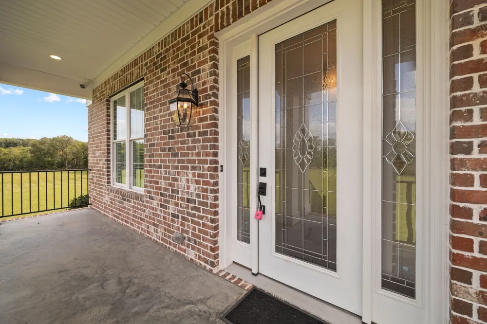 808 N Main St Mount Pleasant, TN 38474