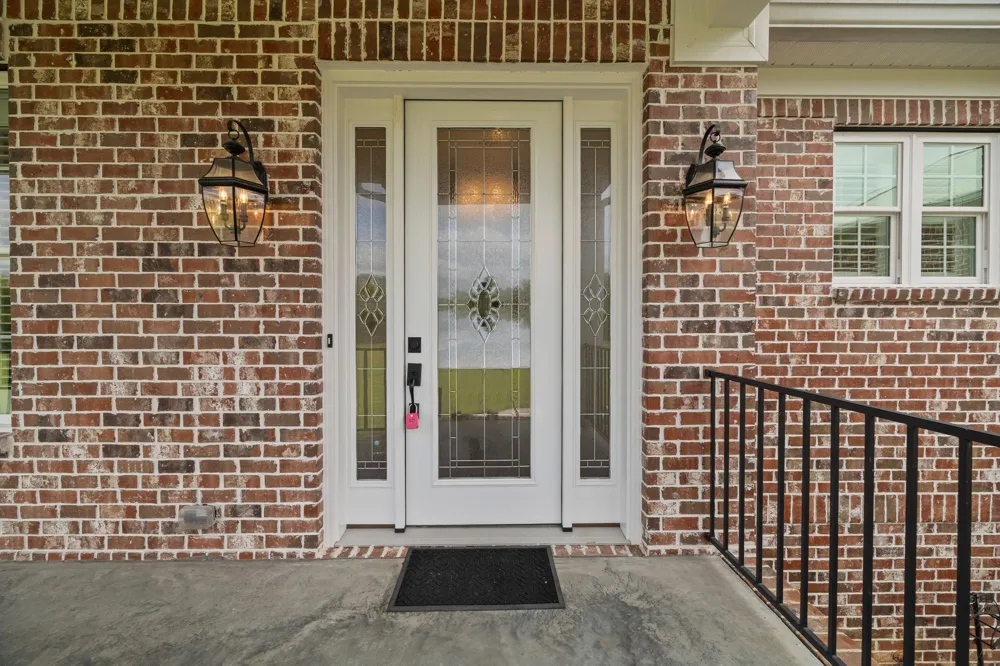 808 N Main St Mount Pleasant, TN 38474