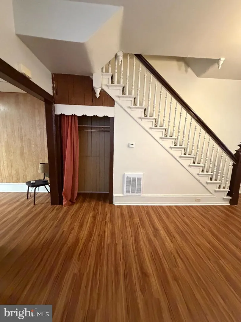 1049 OLEY STREET Reading, PA 19604
