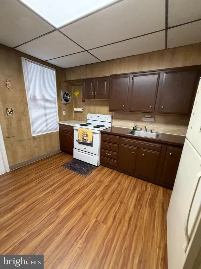1049 OLEY STREET Reading, PA 19604