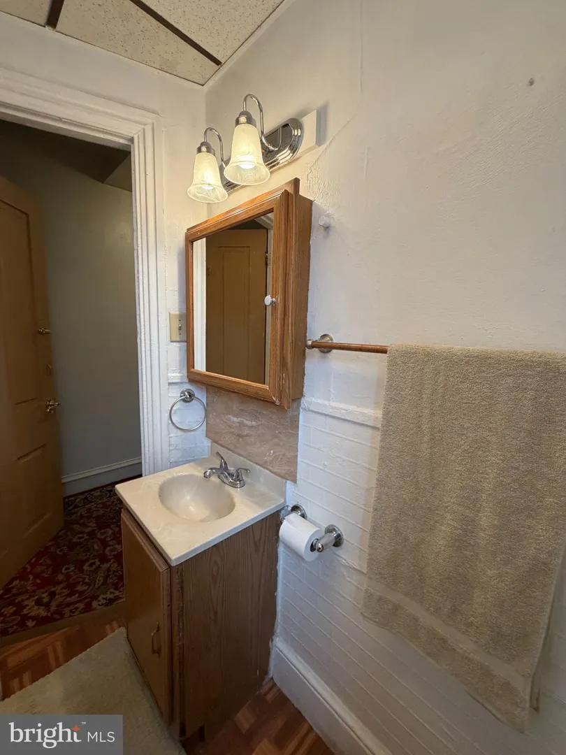 1049 OLEY STREET Reading, PA 19604