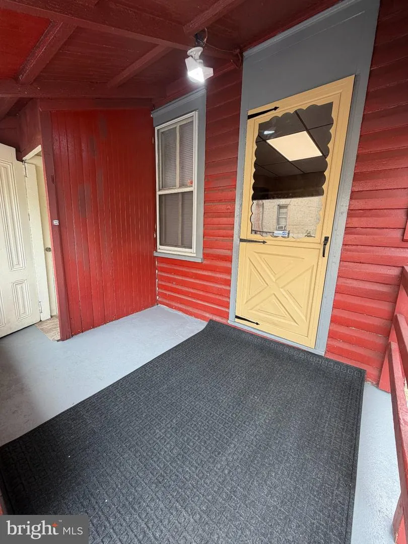 1049 OLEY STREET Reading, PA 19604