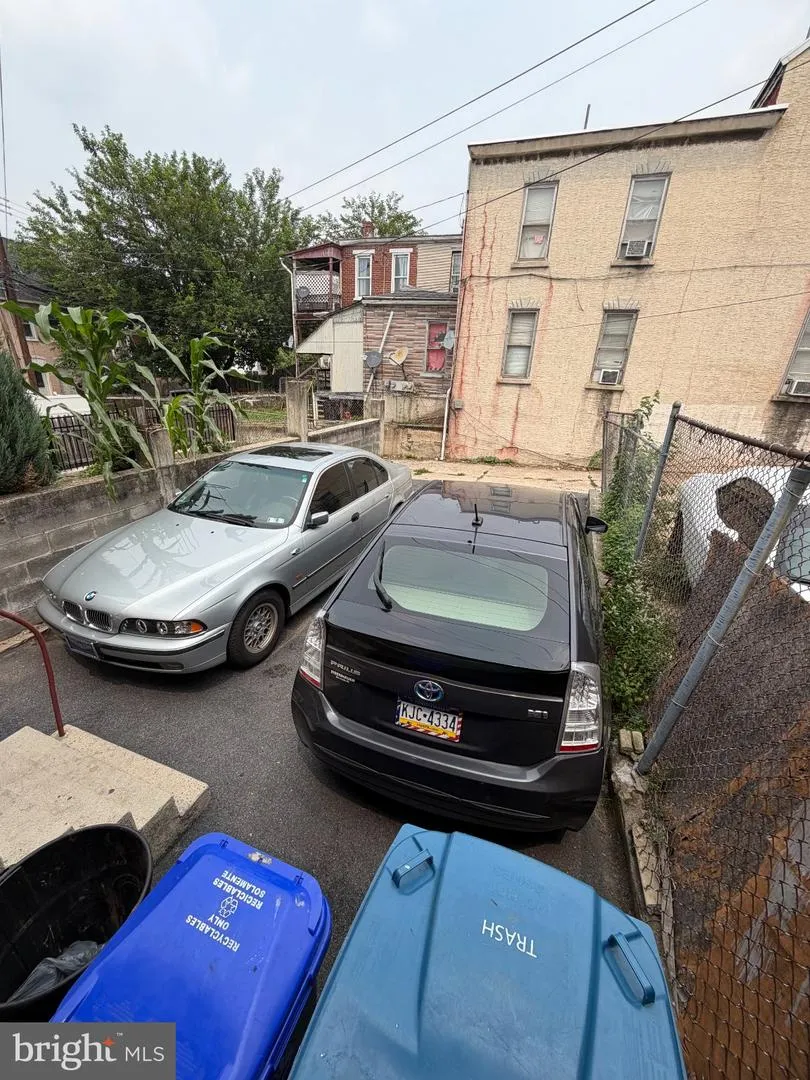 1049 OLEY STREET Reading, PA 19604