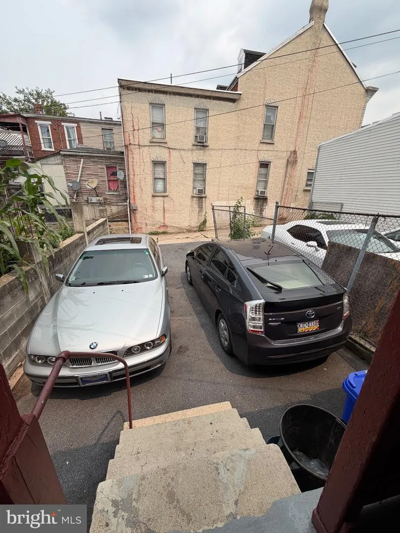 1049 OLEY STREET Reading, PA 19604