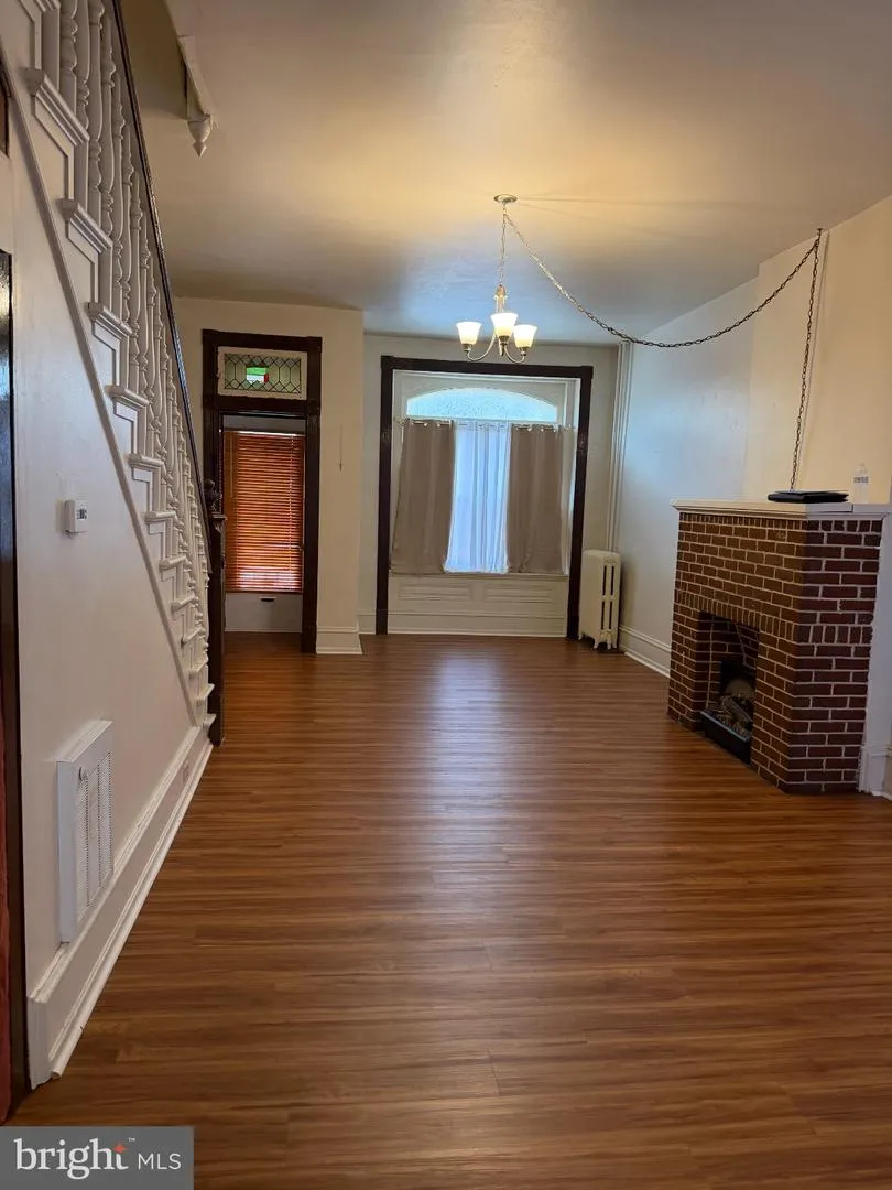 1049 OLEY STREET Reading, PA 19604