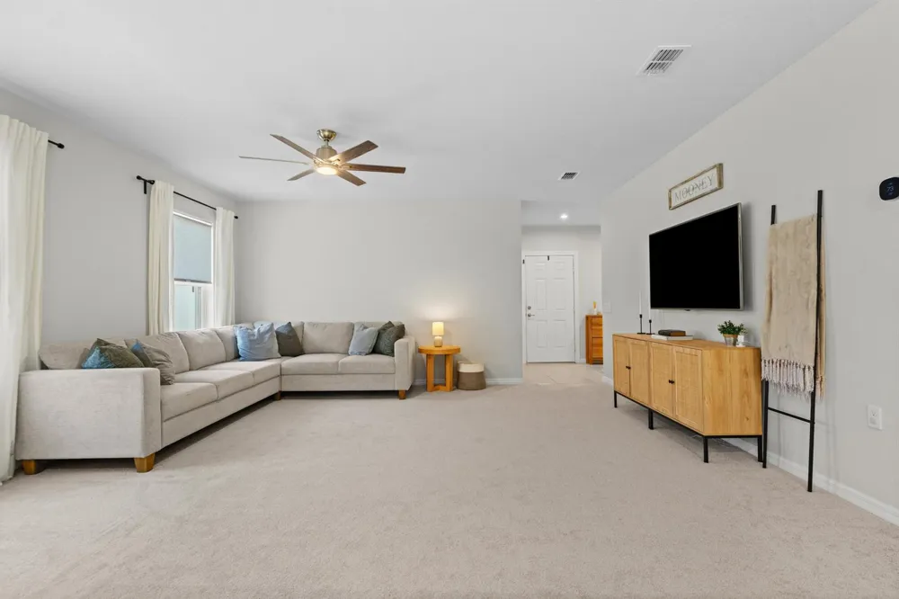 3625 Sapphire Hollow Way Fort Pierce, FL 34981
