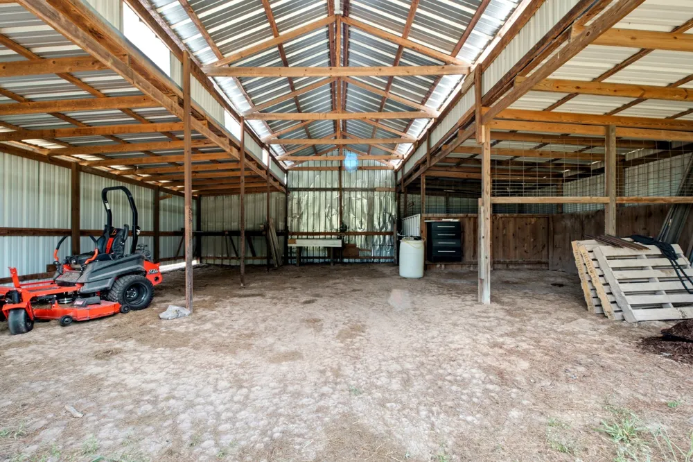 1708 Fm 1002 S Big Sandy, TX 75755