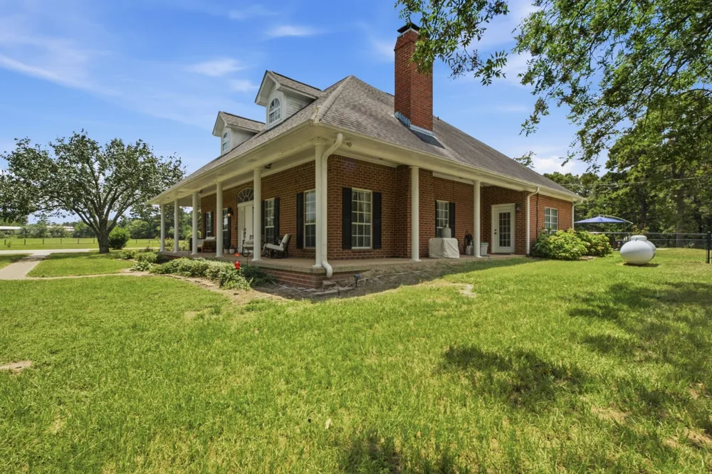 1708 Fm 1002 S Big Sandy, TX 75755