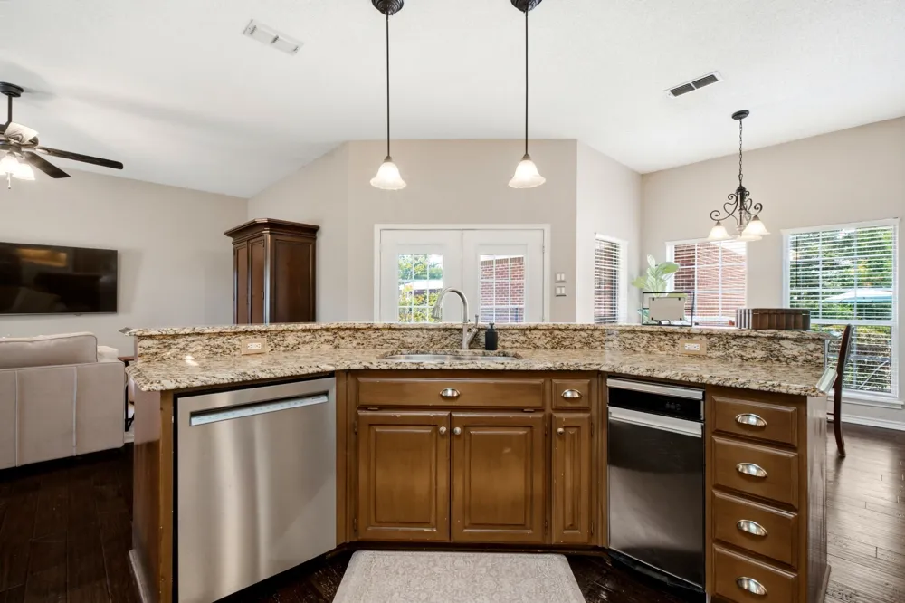 1708 Fm 1002 S Big Sandy, TX 75755