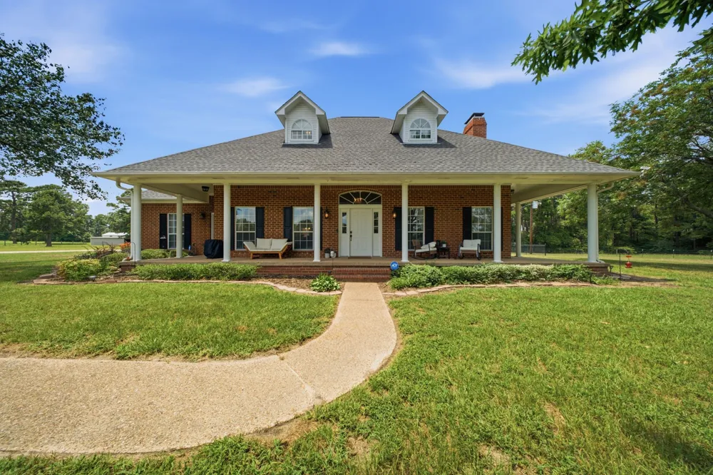 1708 Fm 1002 S Big Sandy, TX 75755