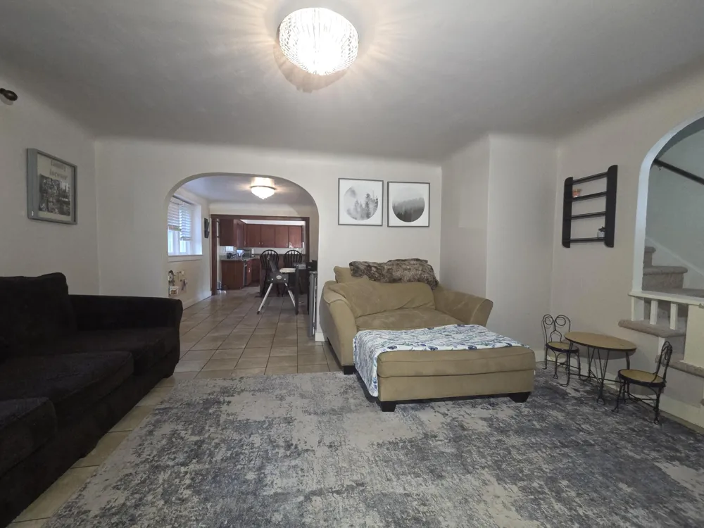 1809 Godfrey Avenue SW Wyoming, MI 49509