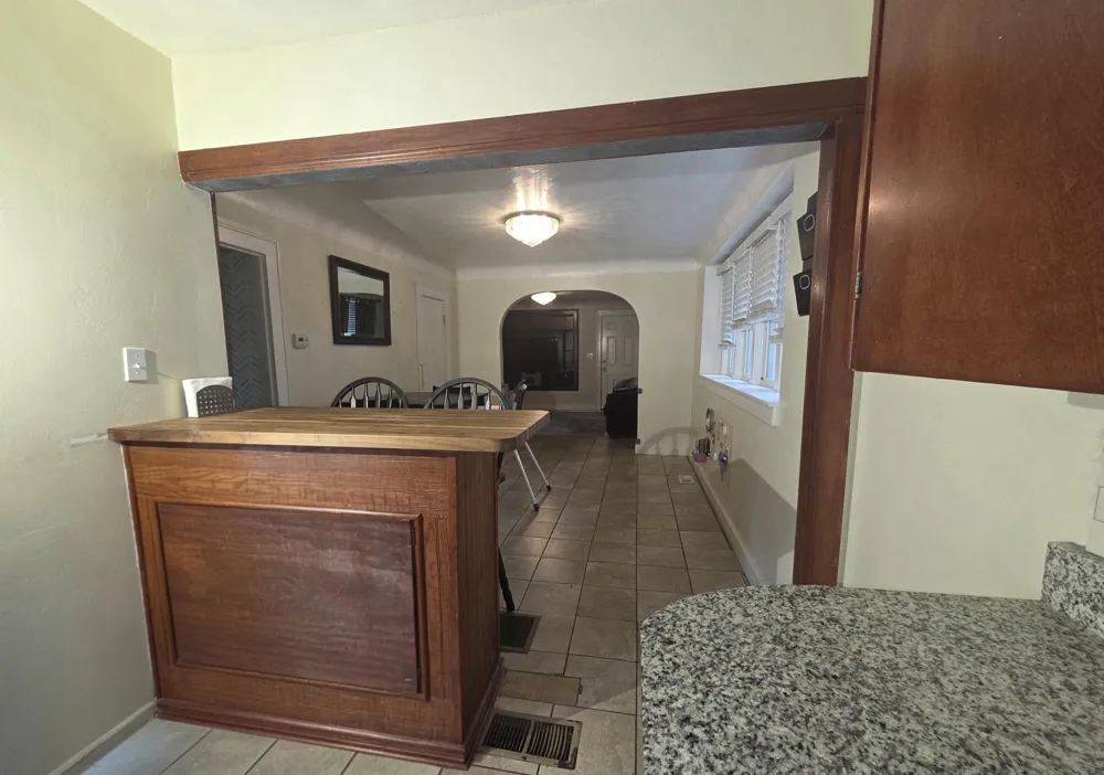1809 Godfrey Avenue SW Wyoming, MI 49509