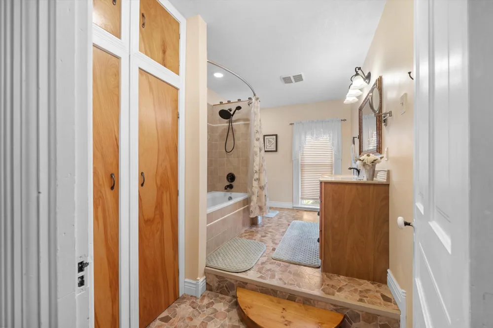530 Newton Road Coldwater, MI 49036
