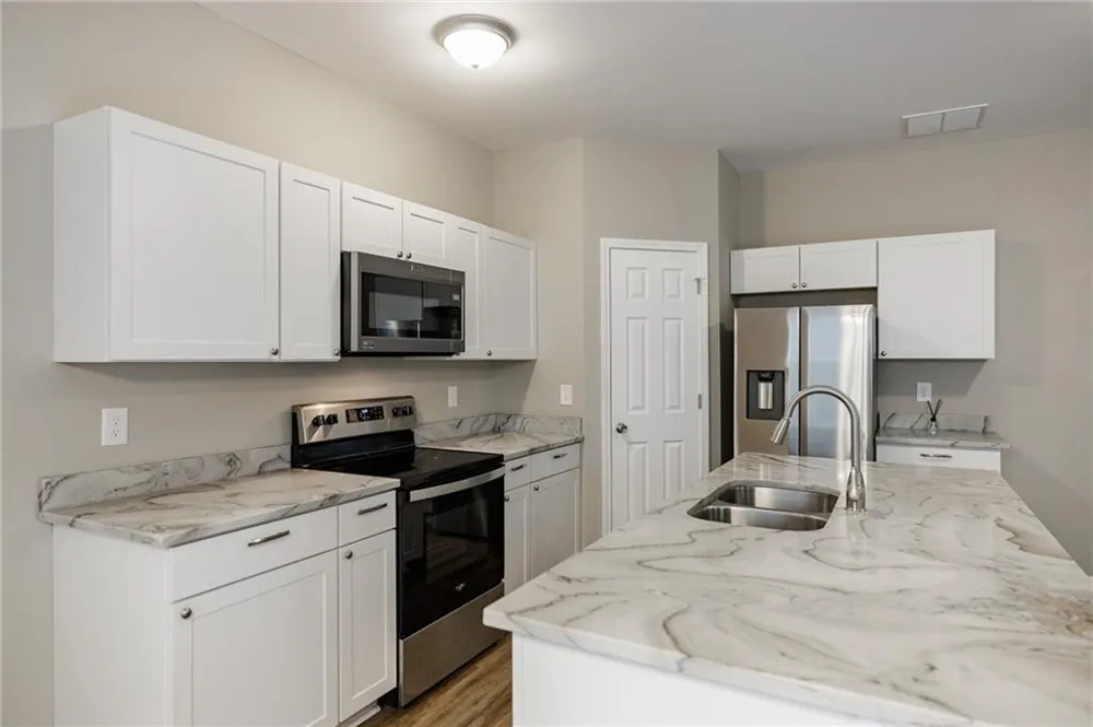 103 Three Rivers Court Hull, GA 30646