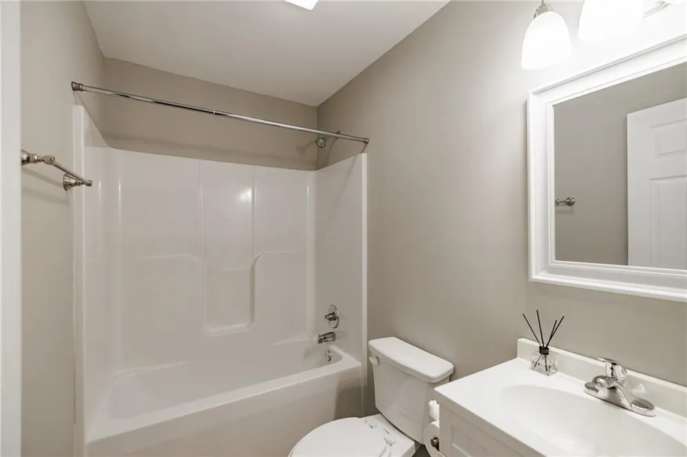 103 Three Rivers Court Hull, GA 30646