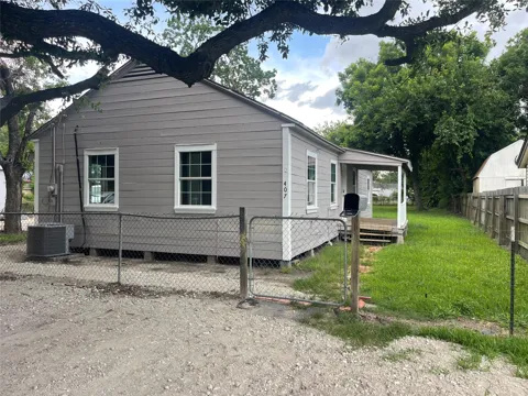 407 Magnolia Street