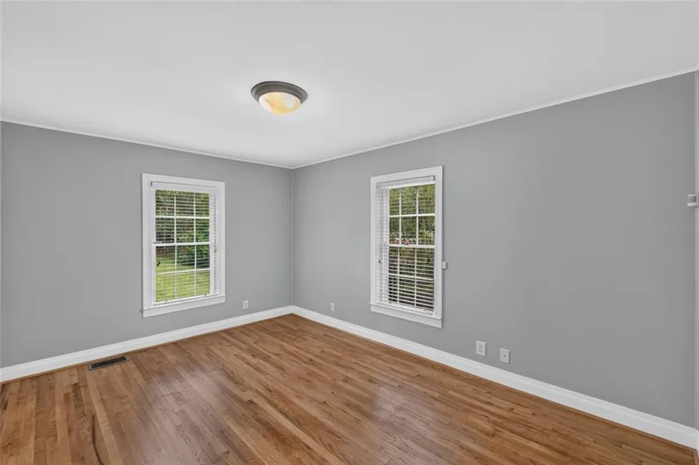 1141 Jefferson Avenue East Point, GA 30344