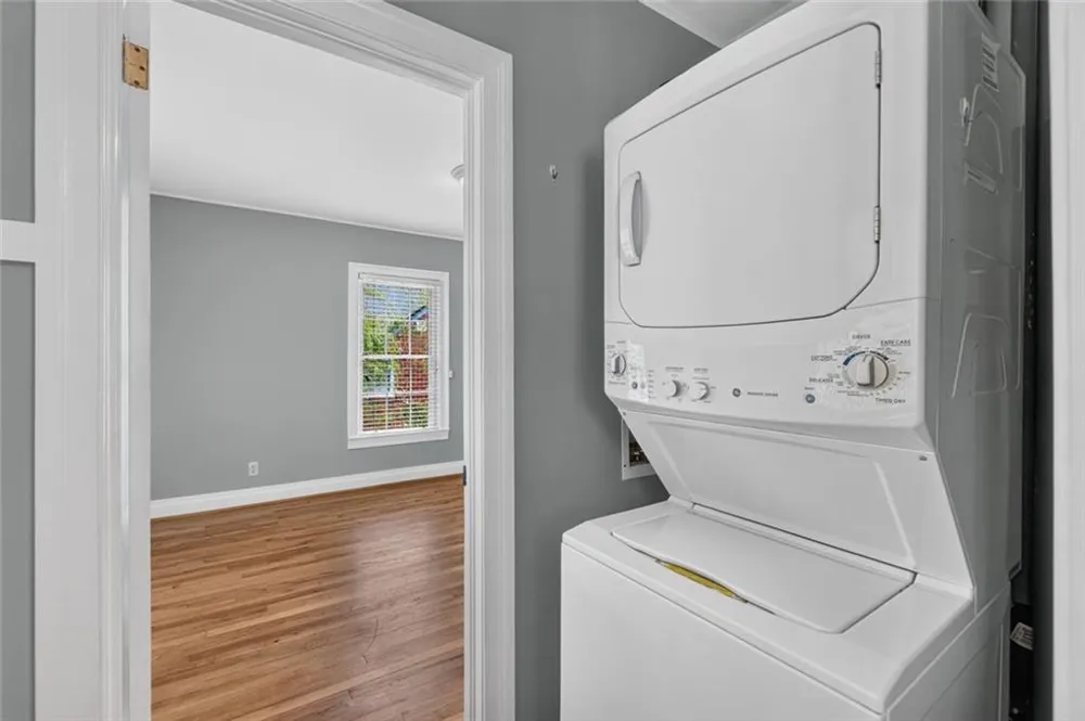 1141 Jefferson Avenue East Point, GA 30344