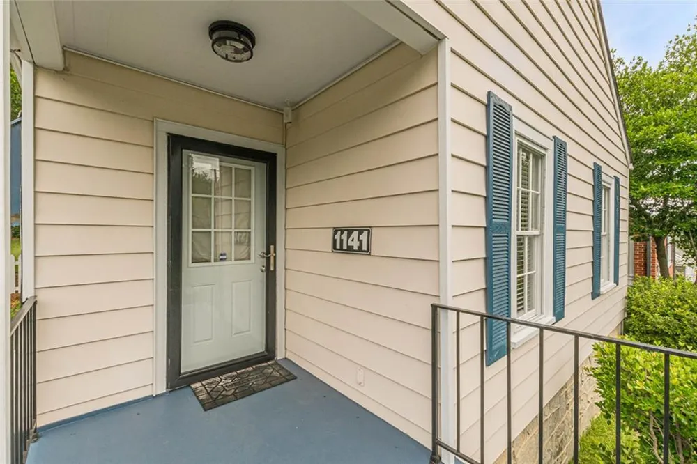 1141 Jefferson Avenue East Point, GA 30344
