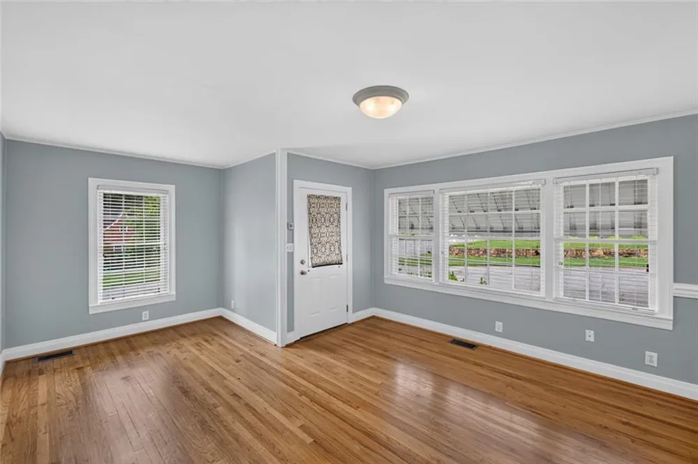 1141 Jefferson Avenue East Point, GA 30344