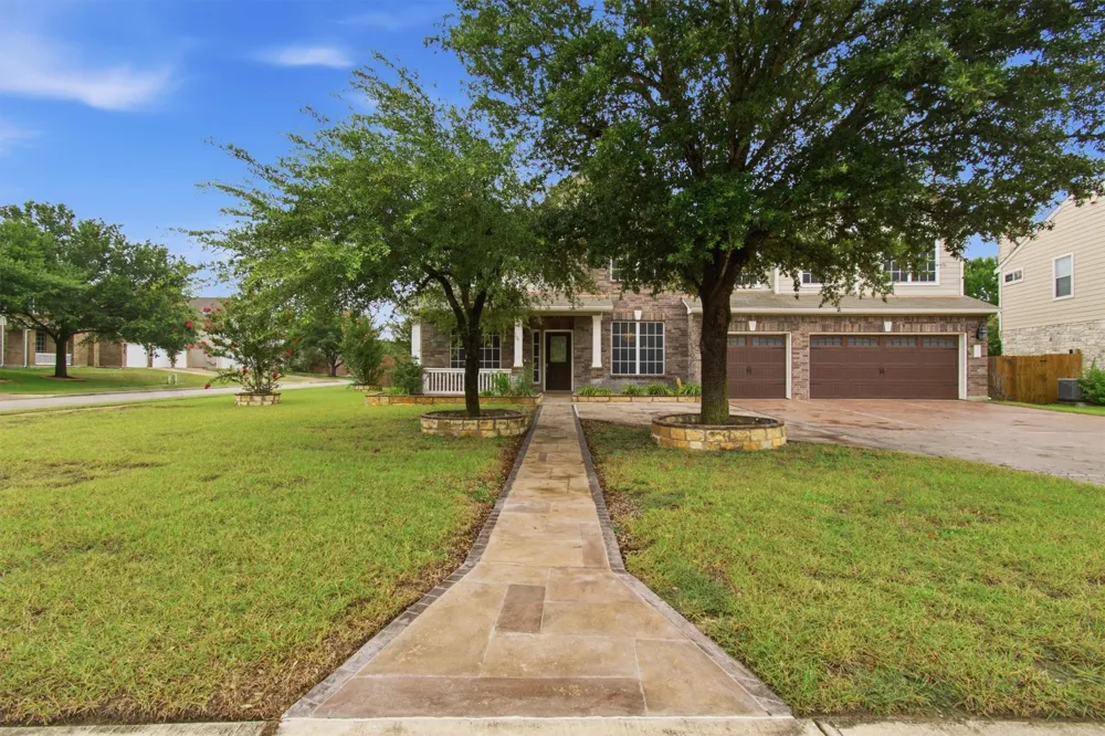 113 Scarlet Oak Cove Kyle, TX 78640