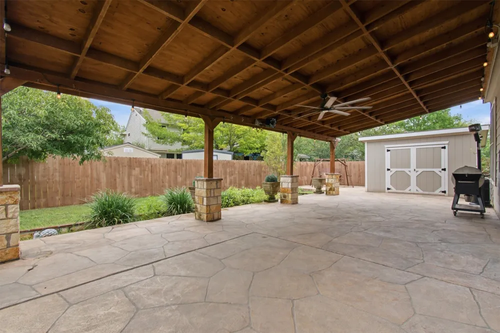 113 Scarlet Oak Cove Kyle, TX 78640