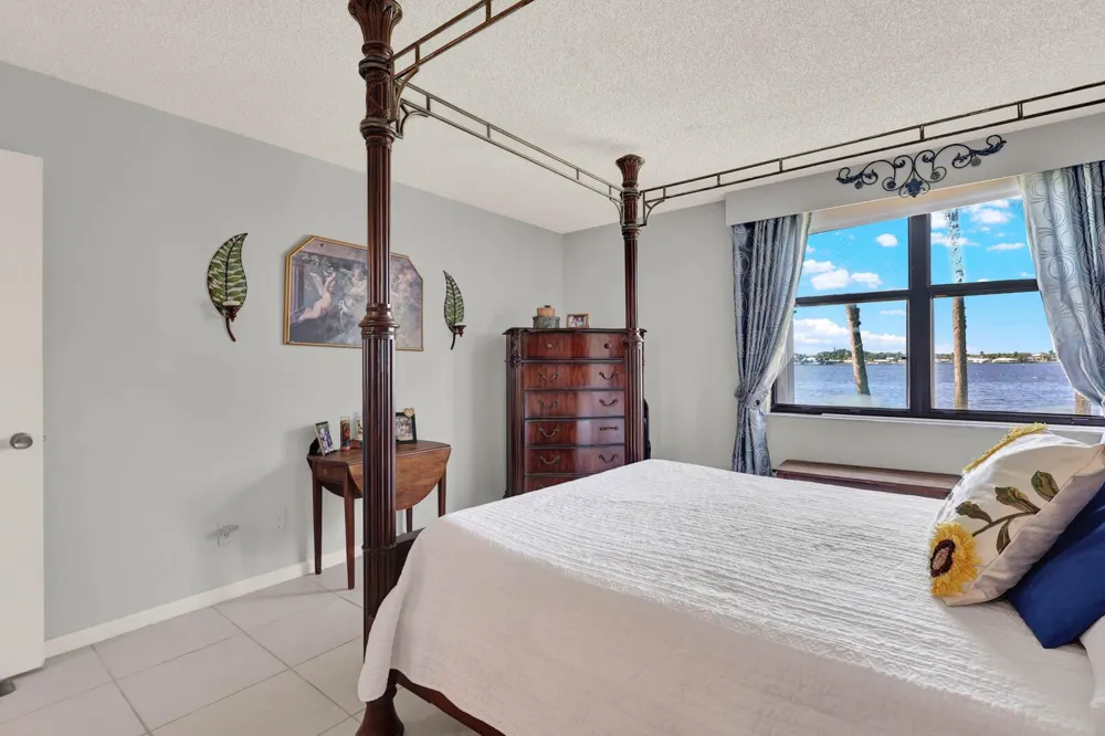 1950 SW Palm City Road #8-106 Stuart, FL 34994